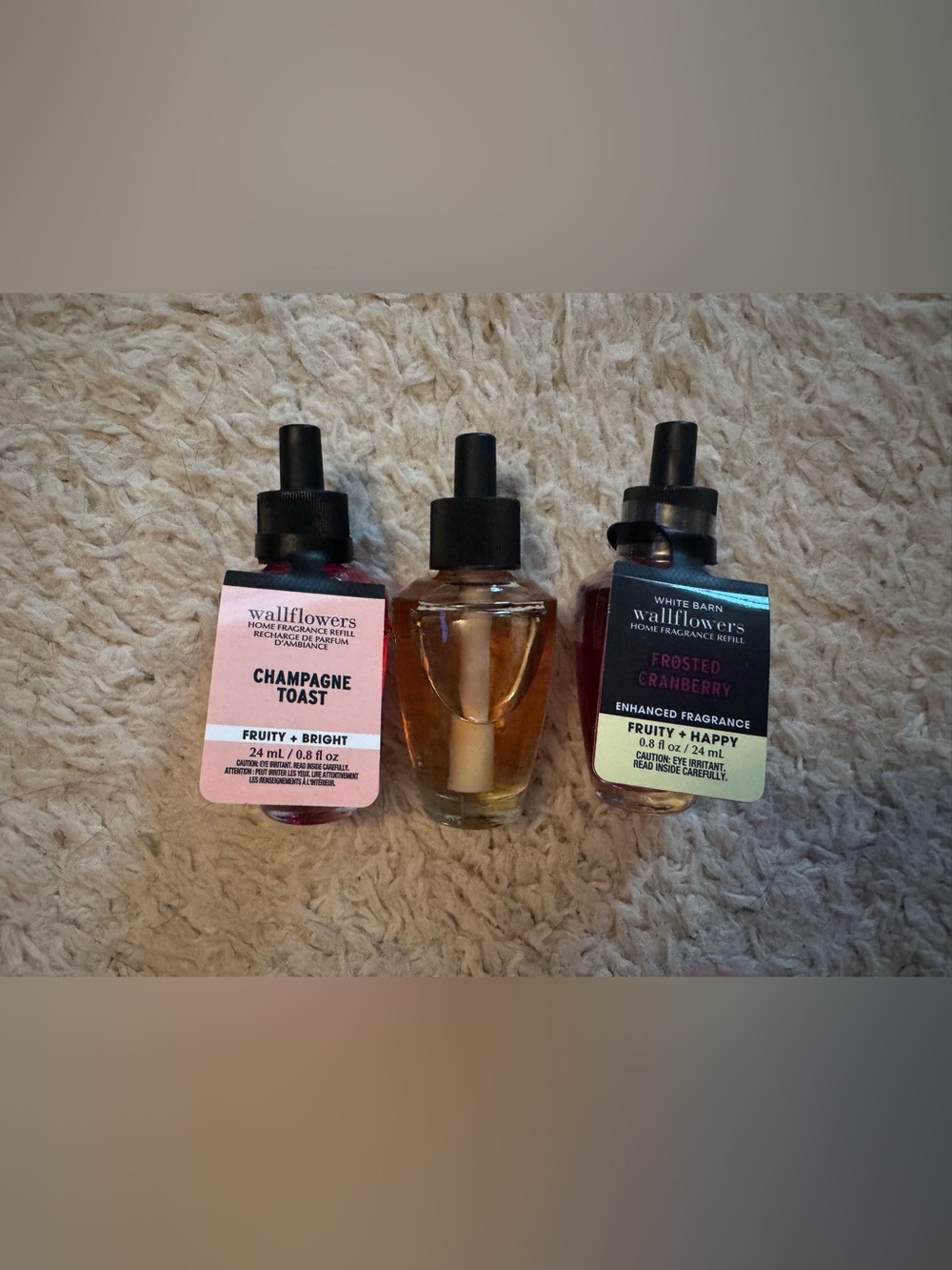 NWT bath & body works wallflowers